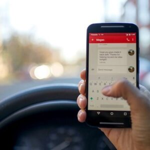 descarga-recurso-multa-hablar-movil-conduciendo