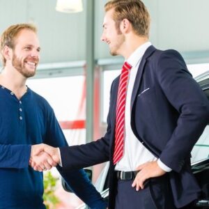 Contrato de compraventa de vehículo de particular a profesional